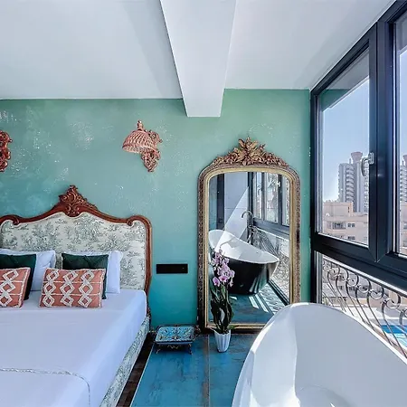 Alhambra Deco Homtels Apartment *