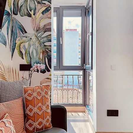 Alhambra Deco Homtels Apartment *